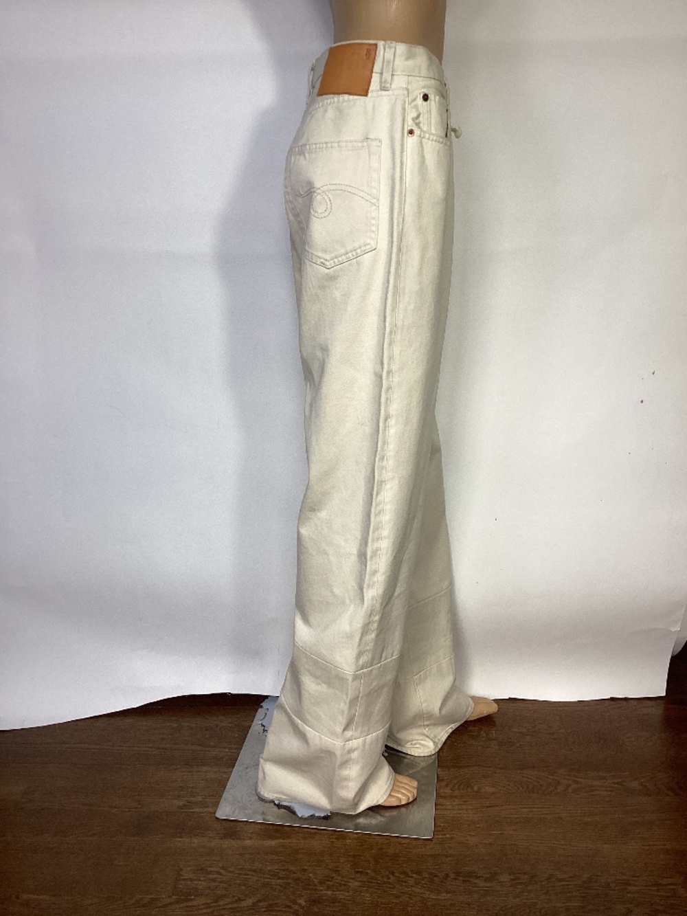 R13 Limited Edition Wide Leg Baggy Jeans In Holden White Ecru  Sz. 25 Japanese.
